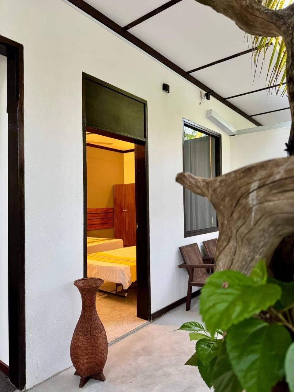 Hotel Seascape Retreats Dhigurah Dhigurah  Exterior foto
